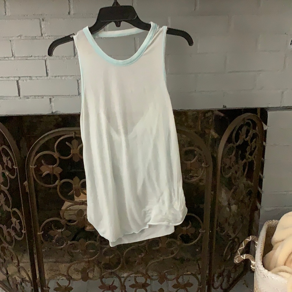 Chaser tank with open back